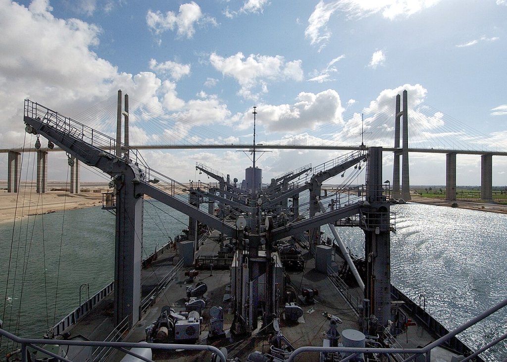 Suez Canal (Feb 5, 2004) - The fast combat support ship USS Detroit (AOE 4) passes through Frie...
