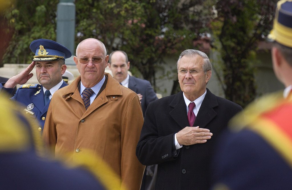 Ioan Mircea Pascu with Donald Rumsfeld